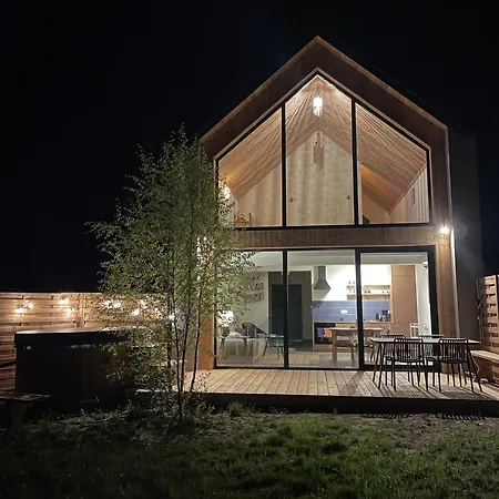 Lasownia Dom Sojka * Wielecin